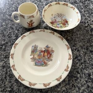 Royal Doulton Bunnykins Dinnerware Set of 3 Springtime Bunnies Vintage